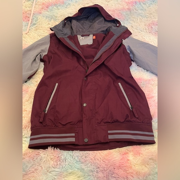 Ladies Volcom Ski/Snowboarding Jacket Shell - Picture 3 of 7